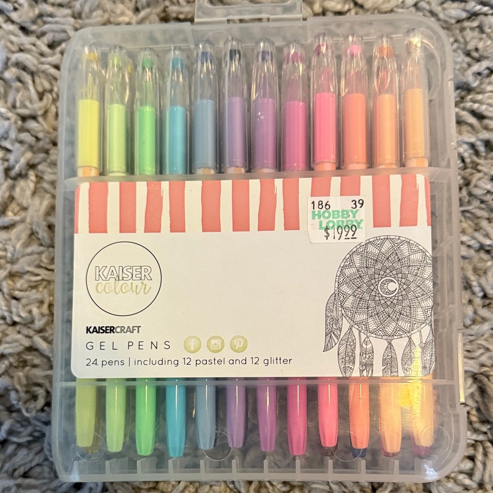 Art Supplies (gel pens and colored pencils) - Picture 3 of 10